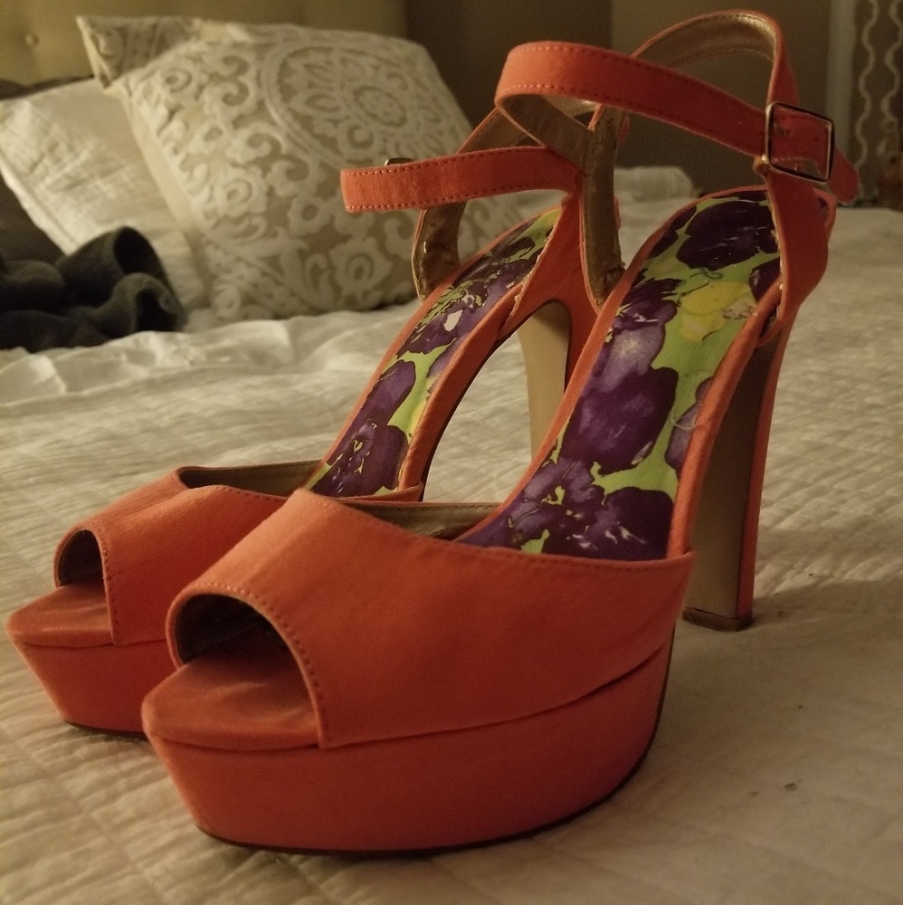 Coral strappy high heel